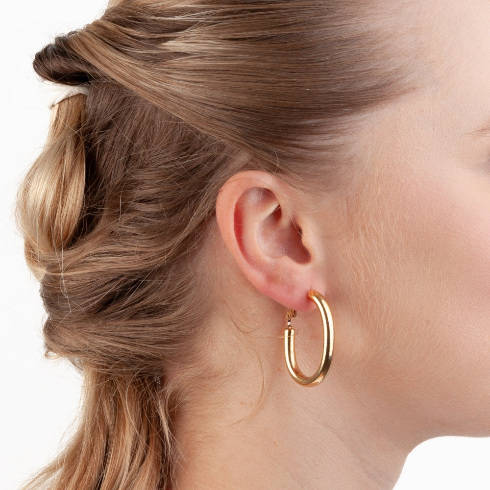 argola em aço prateado ou dourado