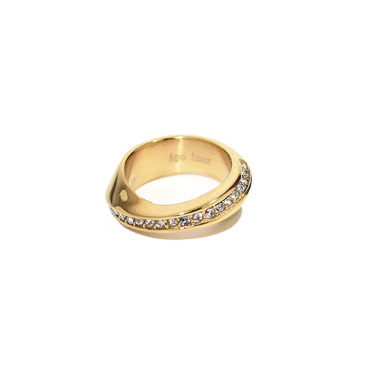 anel em aço inoxidável em dourado ou prateado